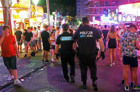 Magaluf Booze Fines Brits Face Penalty For Drinking In Street Daily Star