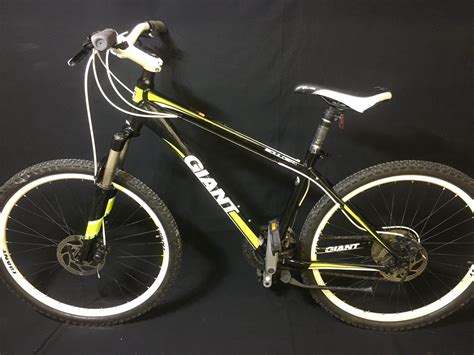 Black Giant Boulder 24 Speed Front Suspension Mountain Bike With Full