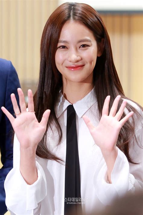 And ended up being an actress. Oh Yeon Seo : kpics