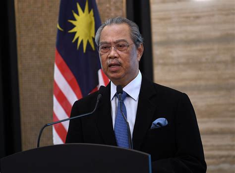 Zamjenik premijer i ministar unutarnjih poslova pod bivšim premijerima nadžib razak i mahathir mohamad. Muhyiddin negatif Covid-19 | MalaysiaNow