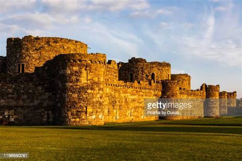 Wales Beaumaris Castle Photos Et Images De Collection Getty Images