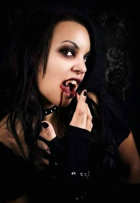 Pin On Female Vampires