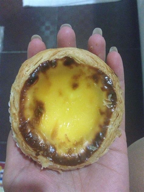 Giant Egg Tart In Singapore Egg Tart Camembert Cheese Singapore Eggs