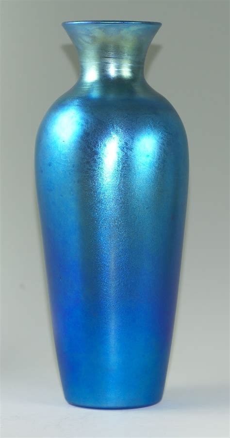 Stunning Durand Blue Luster Iridescent Art Glass Vase From