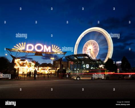 Dome Amusement Park In The Evening Entrance Feldstrasse Hamburg