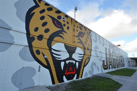 Pslhs Spirit Mural Donated To Jaguars Lucielink
