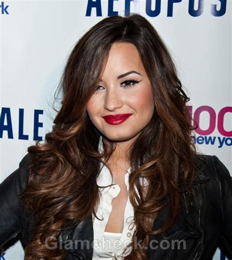 Demi Lovato Makeup And Hair Sultry Look