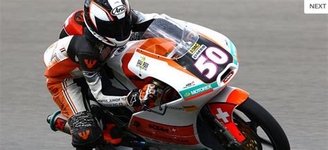 Dupasquier, 19, was struck by another bike after falling and slid along the track in an incident that saw the session at mugello, italy, red flagged. Première victoire de Jason Dupasquier au Sachsenring - Actu Moto