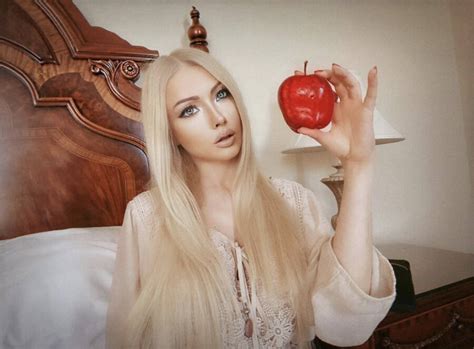 Human Barbie Valeria Lukyanova Responds To Haters After Spring Photo