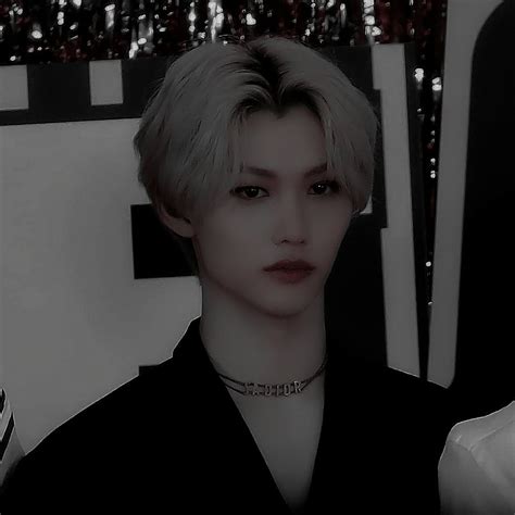 They were formed through the competition reality show of the same name and debuted on march 25, 2018 with the mini album i am not. 𝐁𝐄𝔯𝔦𝔤𝔥𝔱𝐁𝐀𝐂𝐊 | Kids icon, Felix stray kids, Dark aesthetic