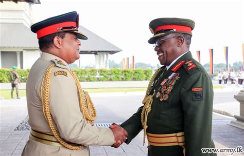 Zambian Commander At Ahq Welcomed To A Red Carpet Reception Sri Lanka