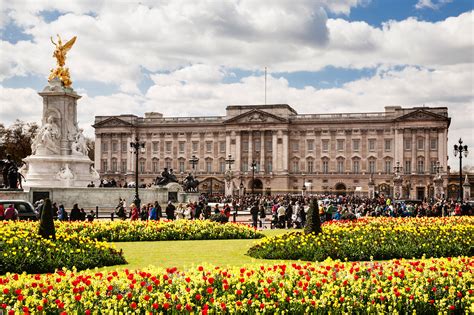 Buckingham Palace Is Now Open To The Public Huffpost Life
