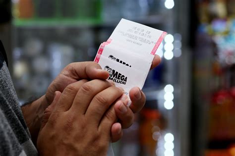 ganador de un premio de lotería de 1 300 millones sigue sin aparecer people en español