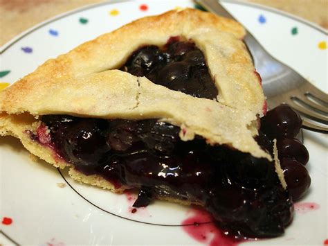 A perfectly buttery piecrust might be the best part of a homemade pie. Homemade Pie Crust | Recipe | Blueberry pie recipes, Homemade pie crusts, Food recipes