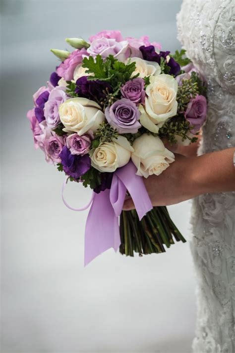 24 Prettiest Little Wedding Bouquets To Have And To Hold Modwedding