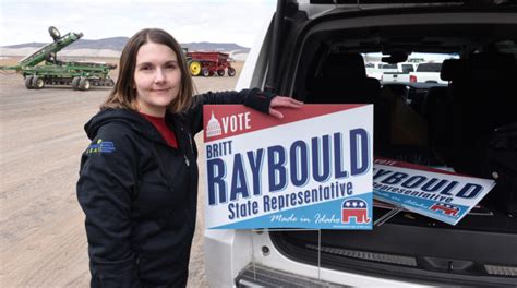 Actress, youtuber, gamer, cake lover. 2020 Spudwoman of the Year Britt Raybould - Spudman