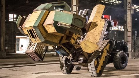 Giant Robot Fights Are Going Pro Megabots Wants To Launch A Robot