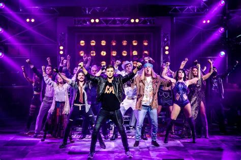 Review Rock Of Ages The Opera House Manchester Wythenshawe Reporter