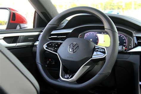 價格大眾造型出眾Volkswagen Arteon吸光所有目光 CarStuff 人車事