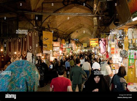 Tabriz Bazaar Hi Res Stock Photography And Images Alamy