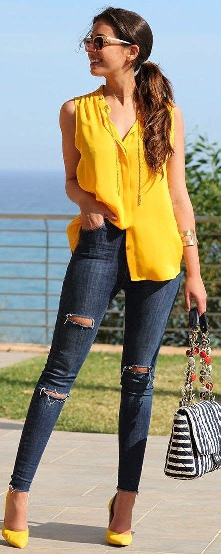 Share all sharing options for: 25 Stunning Yellow Fashion Ideas 2017