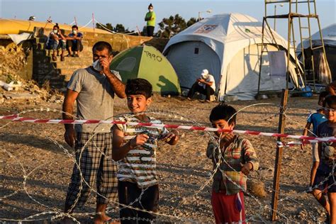 Realojados En Kara Tepe 9000 De Los 12 000 Migrantes De Moria En Lesbos