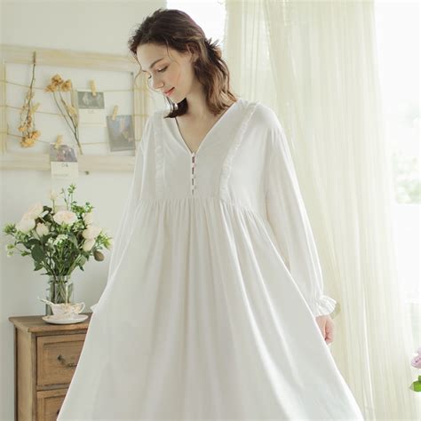 New White Cotton Long Nightgowns For Women V Neck Long Sleeve