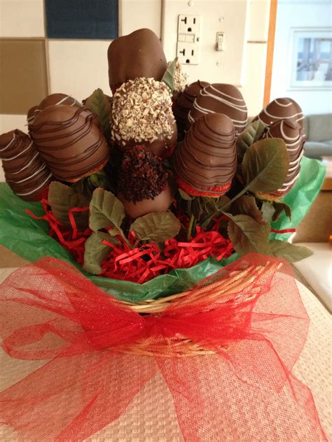 Ftd flowers chocolate covered strawberries. Chocolate covered strawberry bouquet | Chocolate covered ...