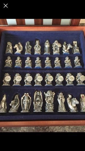 Tudor mint pewter chess set | Posot Class The first of the solid pewter flutes.