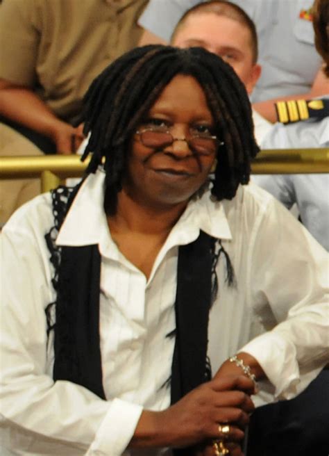 Whoopi Goldbergs Net Worth Updated 2023 Inspirationfeed