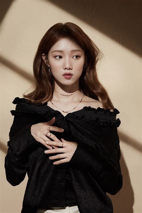 She has a huge social media popularity with more than 9. Lee sung kyung 2017 | Lee sung kyung fashion, Lee sung ...