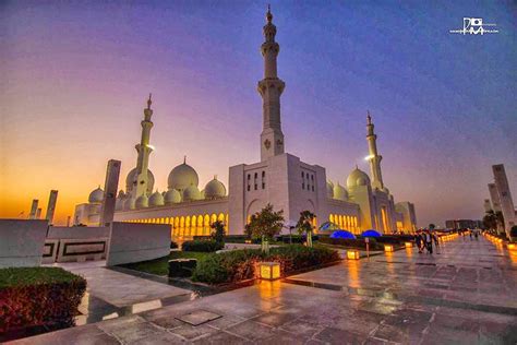 Sheikh Zayed Mosque In Abu Dhabi Uae Amazing Beautiful