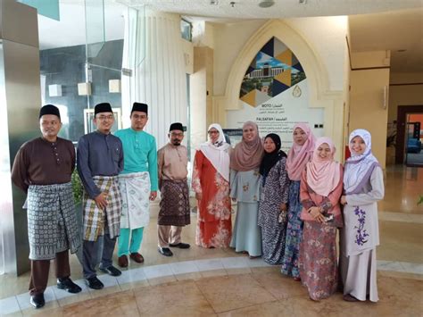 1st year orientation week, fpsk usim | sept 2013 mou isid gontor with universiti sains islam malaysia part 2 speech of naib canselor usim UNIVERSITI SAINS ISLAM MALAYSIA (USIM) EID AL - FITR ...