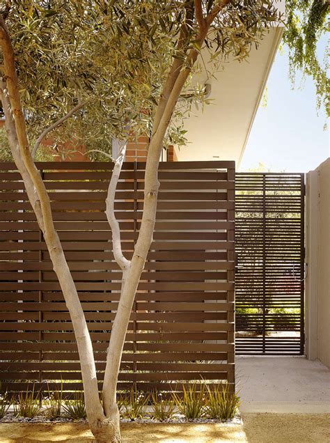 Wooden fencing panels tend to be erected with wooden posts although other types can be used if required. Architects' Secrets: 10 Ideas to Create Privacy in the ...