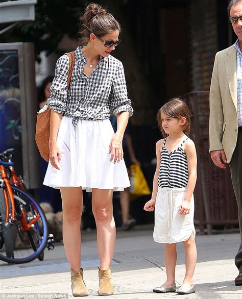 katie holmes and suri cruise step out in matching outfits daily mail online