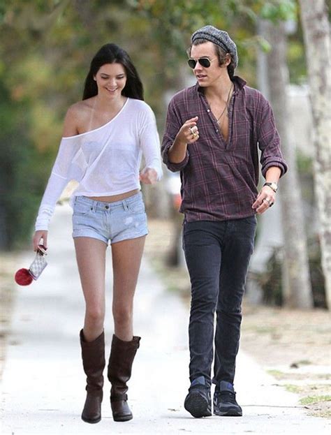 Harry Styles And Kendall Jenners Private Vacation Photos Leaked On