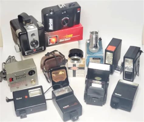 Sale Huge Lot Of Vtg Cameras Camera Flashes Equipment Kodakmisc All