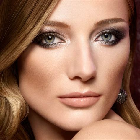 Create A Perfect Metallic Smoky Eye In 3 Minutes My Makeup Ideas