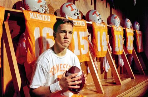 Peyton Manning See Photos From The Mannings Childhood