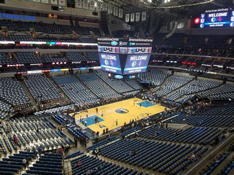 The dallas mavericks (often referred to as the mavs) are an american professional basketball team based in dallas. Section 330 at American Airlines Center - Dallas Mavericks ...