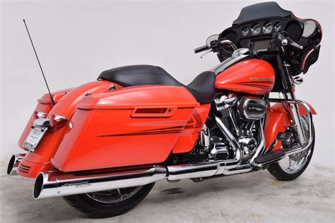 Pre Owned 2017 Harley Davidson Flhxs Touring Street Glide Special