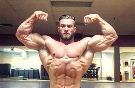 Chris Bumstead Profile, Photos, News, Bio | CelebNest