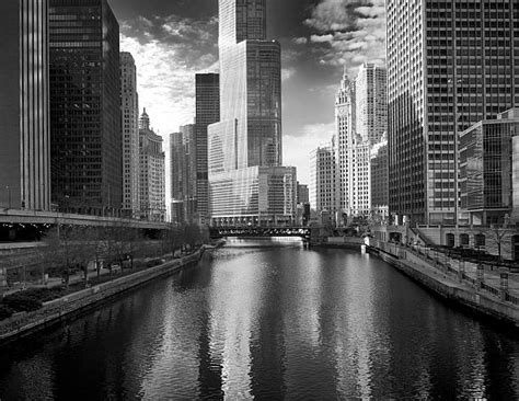 Black And White Chicago Stock Photos Pictures And Royalty Free Images