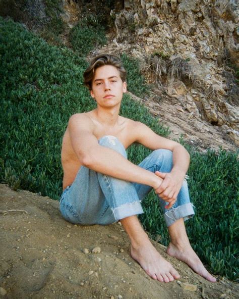 Cole Sprouse Shirtless Pictures Popsugar Celebrity Dylan Sprouse Sprouse Bros Cole Sprouse
