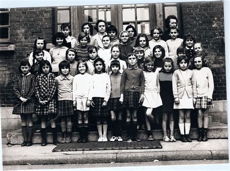 Photo De Classe Cm De Cole Du Avion Copains D Avant