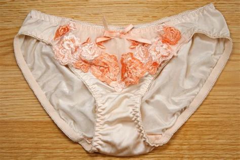 vintage japanese nylon shiny slippery pretty cute floral cream panty small 11 15 picclick