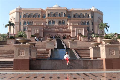 The 7 Star Emirates Palace Hotel Abu Dhabi Uae Photos • Travelbreak