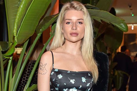 Kate Moss Sister Lottie Shows Off Face Tattoo She Got On Vacation