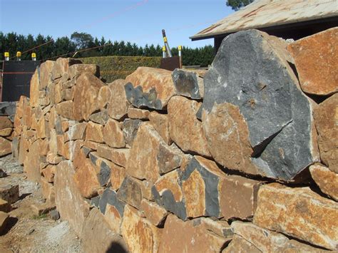Diy Basalt Stone Walls Part 3 Natural Stone Walls
