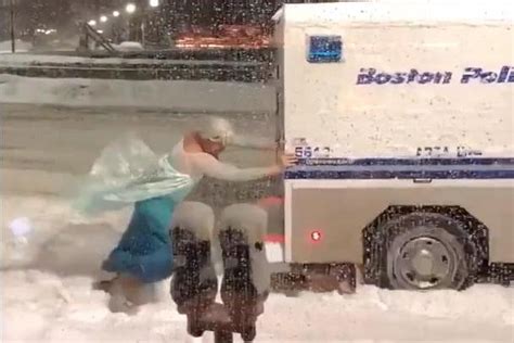 Watch Stuck Police Wagon Rescued By Man In Disney Elsa Costume